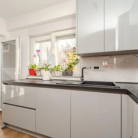 Apartman Zamare- 450 M From Center Zadar